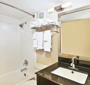Days Inn by Wyndham Plattsburgh hotel detail image 3