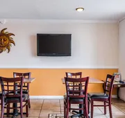Rodeway Inn Hopkinsville hotel detail image 4