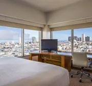 Holiday Inn Golden Gateway by IHG hotel detail image 4