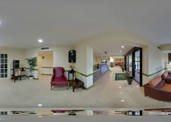 Quality Inn Tanglewood hotel thumbnail 2