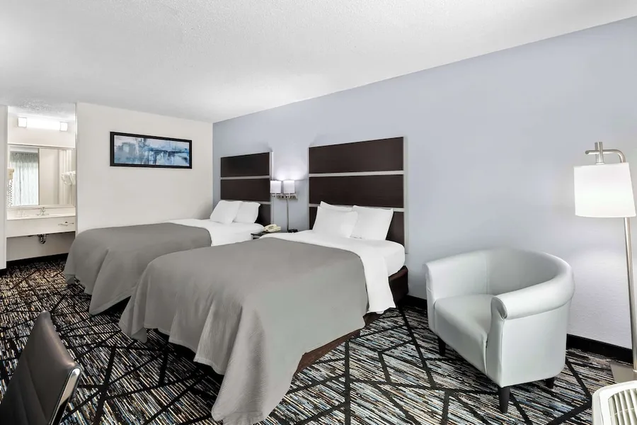 Quality Inn Atlanta Northlake hotel detail image 6