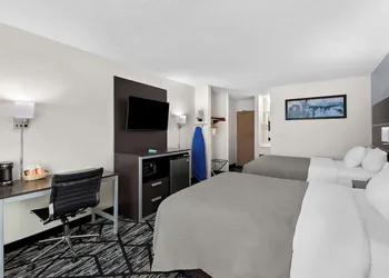Quality Inn Atlanta Northlake hotel thumbnail 7