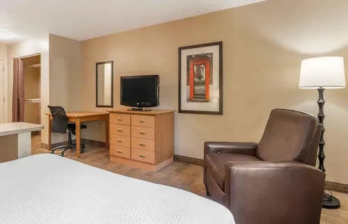 Extended Stay America Suites Houston Westchase Westheimer hotel detail image 6