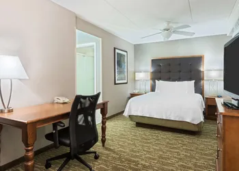 Homewood Suites by Hilton Holyoke-Springfield/North hotel thumbnail 5