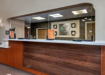 Comfort Suites Tamarac Sawgrass hotel thumbnail 2