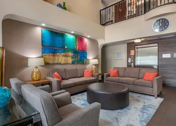 Comfort Suites Tamarac Sawgrass hotel thumbnail 3