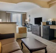 Comfort Suites Tamarac Sawgrass hotel detail image 7