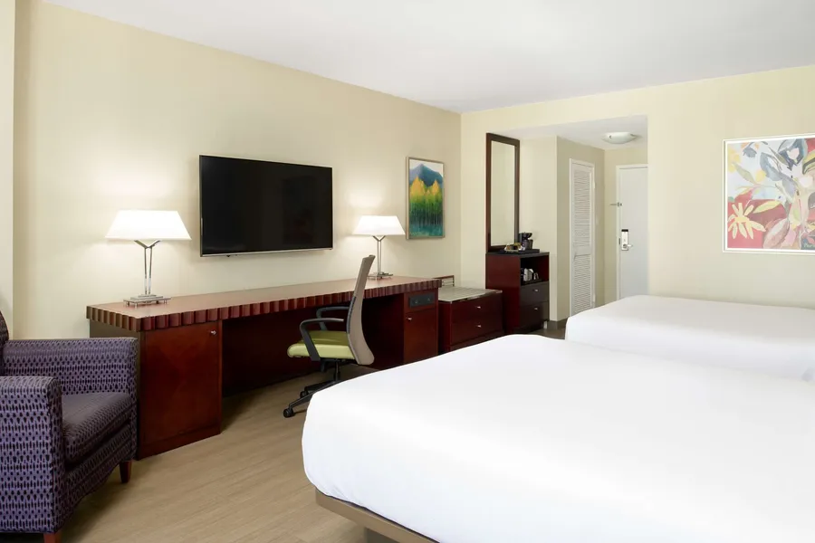 Hilton Charlotte Uptown hotel detail image 6