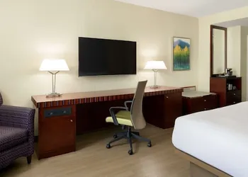 Hilton Charlotte Uptown hotel thumbnail 7