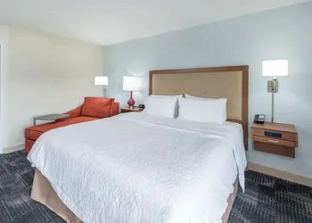 Hampton Inn Columbia hotel thumbnail 6