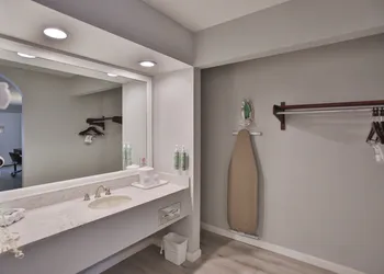 Best Western Surf City hotel thumbnail 8