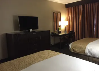 DoubleTree by Hilton Hotel Flagstaff hotel thumbnail 8