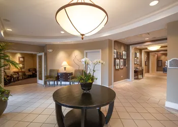 The Glen Club hotel thumbnail 2