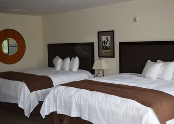 The Glen Club hotel thumbnail 5