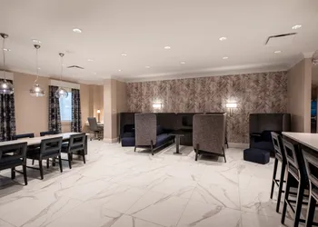 Crowne Plaza Albany - The Desmond Hotel by IHG hotel thumbnail 7