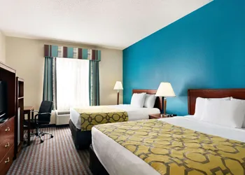 Baymont by Wyndham Elizabethtown hotel thumbnail 5