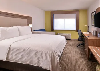 Holiday Inn Express Hotel & Suites Mesquite by IHG hotel thumbnail 7