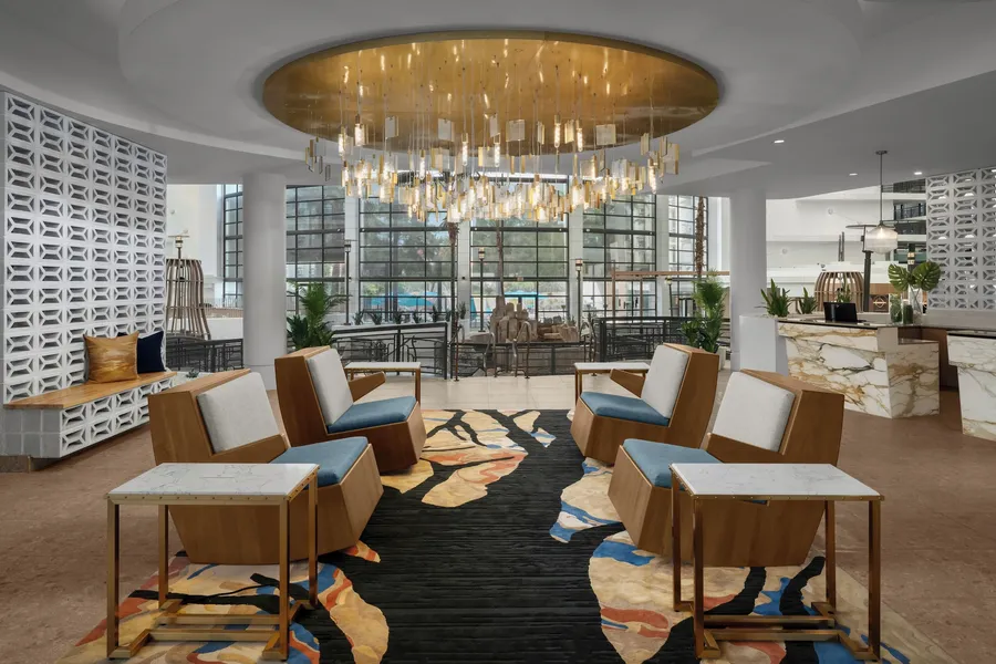 Embassy Suites by Hilton Phoenix Biltmore hotel detail image 6