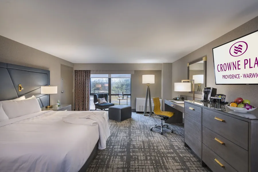 Crowne Plaza Providence-Warwick Airport by IHG hotel detail image 6