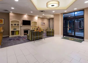 La Quinta by Wyndham Kingsport Tri Cities Airport hotel thumbnail 2