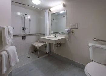 La Quinta by Wyndham Kingsport Tri Cities Airport hotel thumbnail 5
