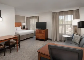Residence Inn by Marriott Fayetteville Cross Creek hotel thumbnail 5