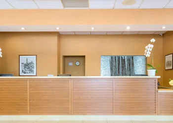 Gateway Hotel Santa Monica hotel thumbnail 5