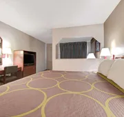 Super 8 by Wyndham Richardson Dallas hotel detail image 3