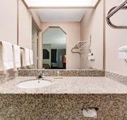 Super 8 by Wyndham Richardson Dallas hotel detail image 7