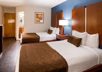 Best Western Plus Richmond Airport Hotel hotel thumbnail 4