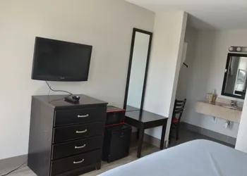My Home and Suites Covington hotel thumbnail 8