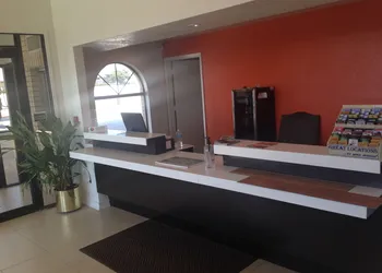 Motel 6 San Antonio, TX - Fiesta Trails hotel thumbnail 2