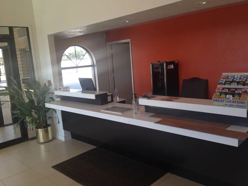 Motel 6 San Antonio, TX - Fiesta Trails hotel detail image 2