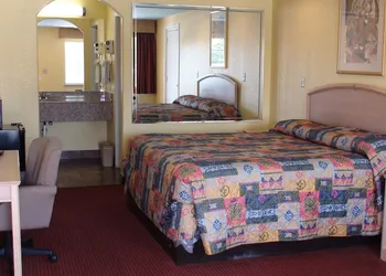 Winnquest Inn Near Ft. Sam Houston hotel thumbnail 6