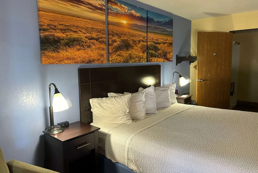 Days Inn by Wyndham Holbrook hotel detail image 6