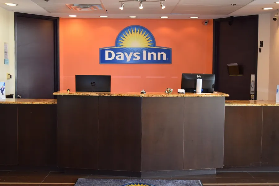 Days Inn by Wyndham Sherman hotel detail image 2