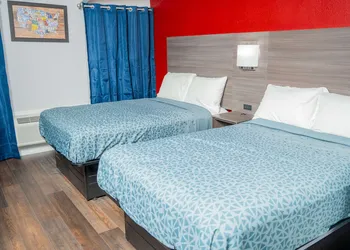 Econo Lodge Clarks Summit - Scranton hotel thumbnail 5