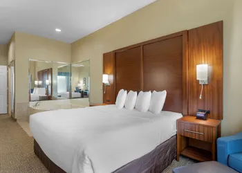 Best Western Texas City hotel thumbnail 5