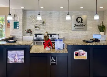 Quality Inn & Suites Anaheim At The Park hotel thumbnail 2