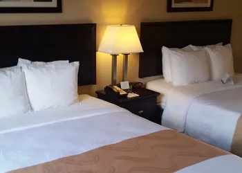 Quality Inn & Suites Anaheim At The Park hotel thumbnail 7