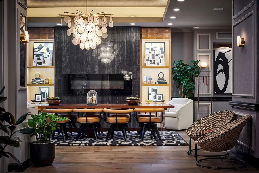 Claridge House Chicago, Tapestry Collection by Hilton hotel detail image 2