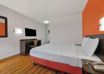 Motel 6 Columbus, GA hotel thumbnail 4