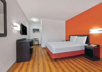 Motel 6 Columbus, GA hotel thumbnail 5