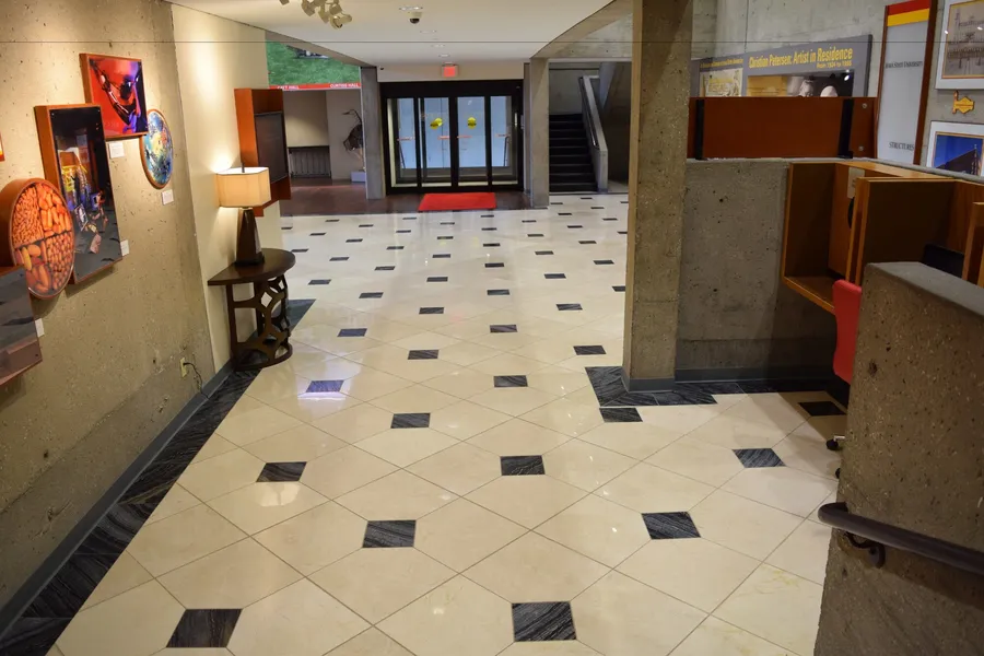 Gateway Hotel and Conference Center at Iowa State University hotel detail image 2