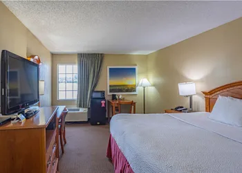 Days Inn by Wyndham Pauls Valley hotel thumbnail 5