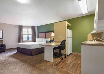 Studio 6 Corporate Extended Stay Rochester Henrietta NY hotel thumbnail 8