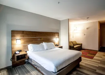 Holiday Inn Express La Plata by IHG hotel thumbnail 4