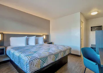 Motel 6 Santa Fe hotel thumbnail 3