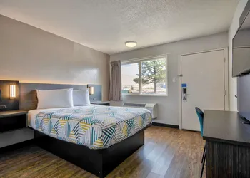Motel 6 Santa Fe hotel thumbnail 7