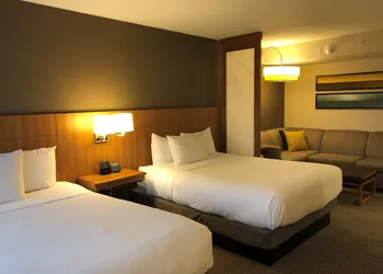 Hyatt Place Chicago/O'Hare Airport hotel thumbnail 6